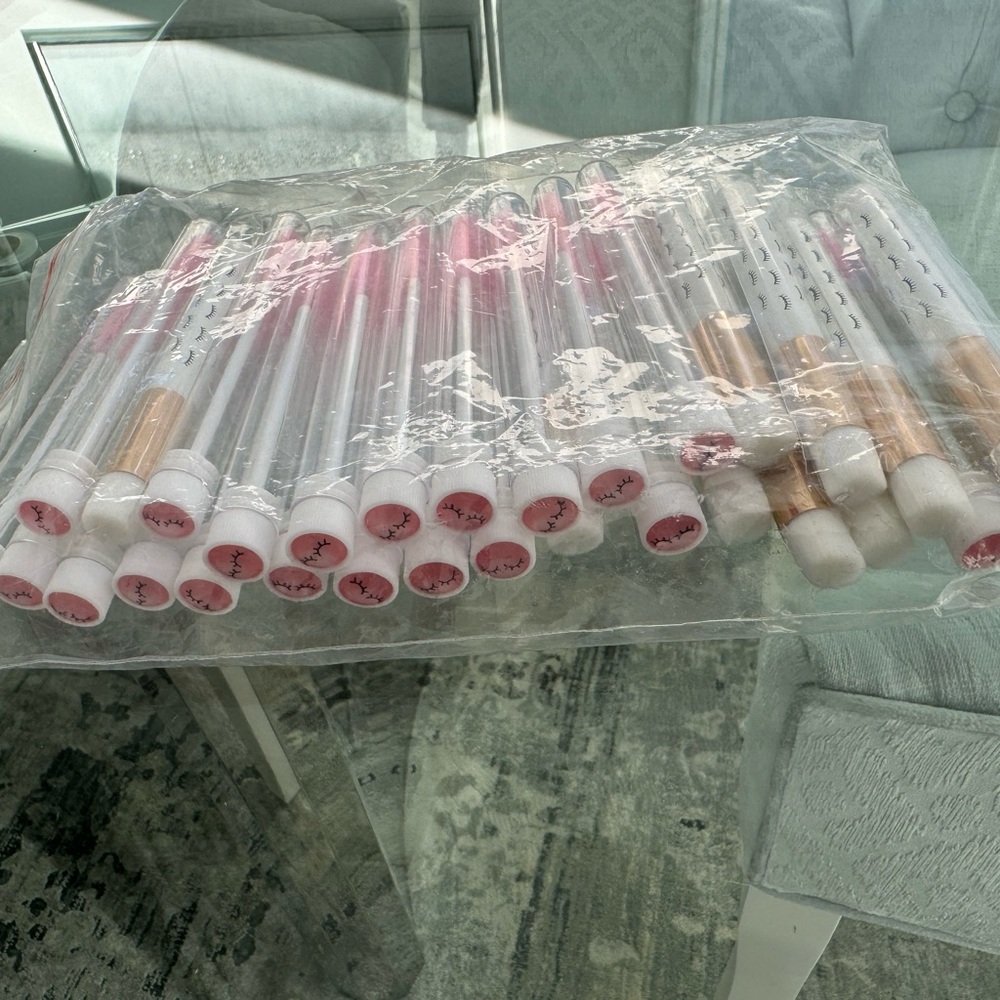 Mixed Set of Eyelash Spoolies & Small Brushes